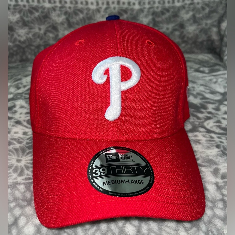 NWT Philadelphia Phillies MLB New Era 39THIRTY Adult Baseball Cap Medium/Large